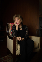 Isabel-Allende-on-armchair